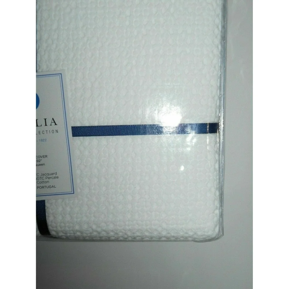 Amalia of Portugal Sines solid White Jacquard Duvet‎ Cover King
